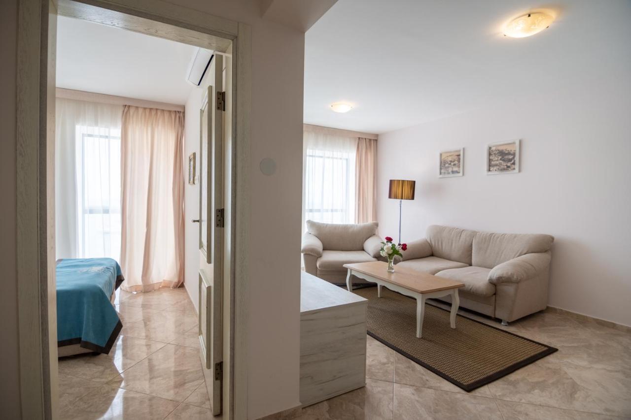 Antik Apartments Balchik Exterior photo