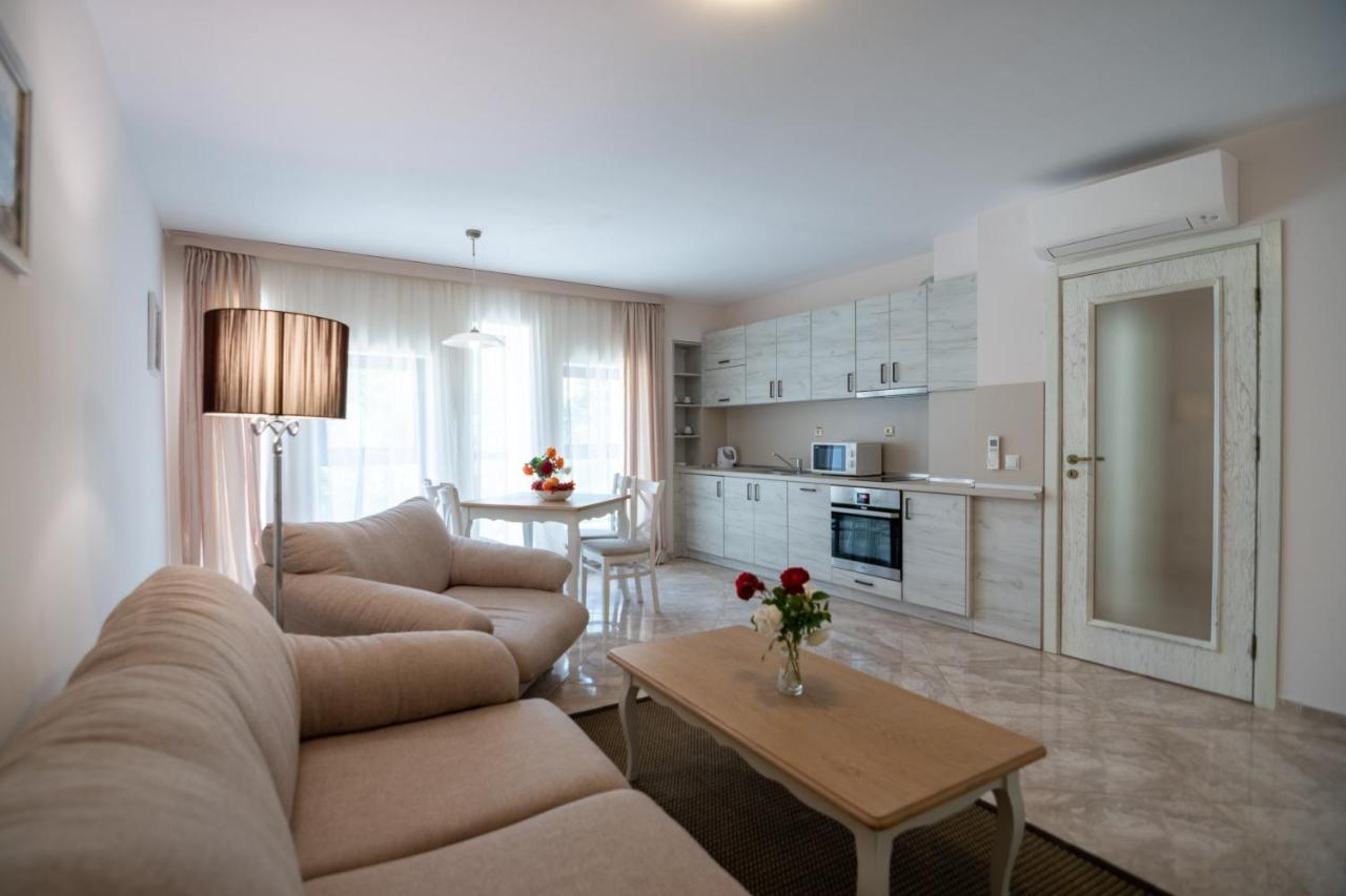Antik Apartments Balchik Exterior photo