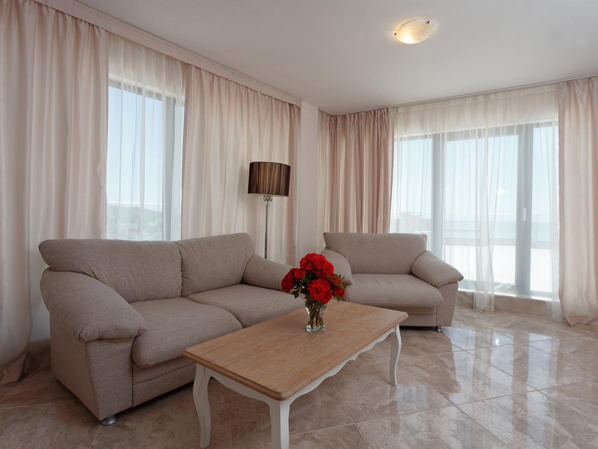 Antik Apartments Balchik Exterior photo
