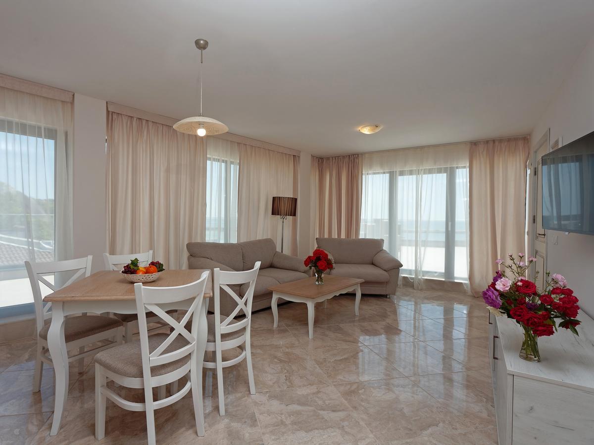 Antik Apartments Balchik Exterior photo